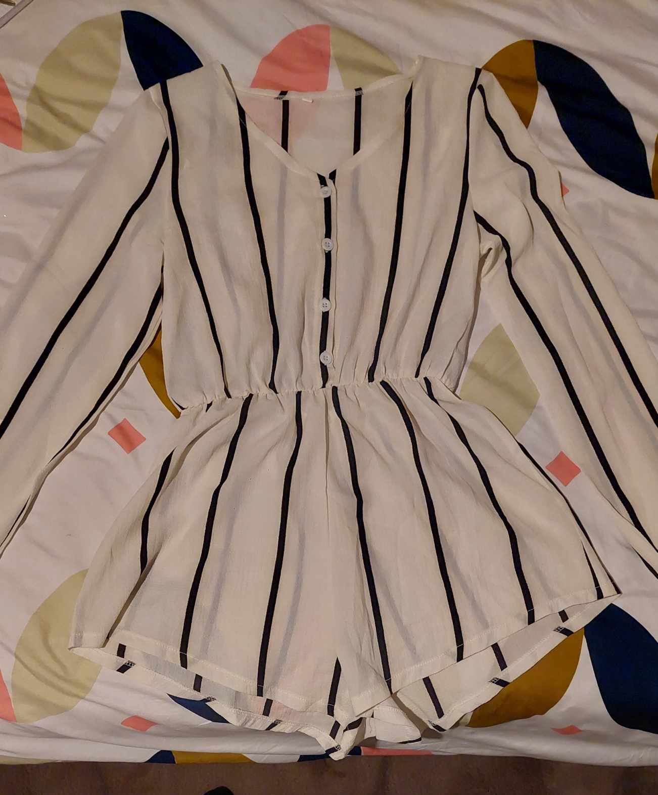 Combinaison courte noire et blanche - Taille S