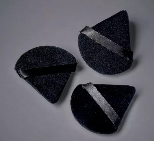 Éponge de maquillage - Houppette triangulaire noire
